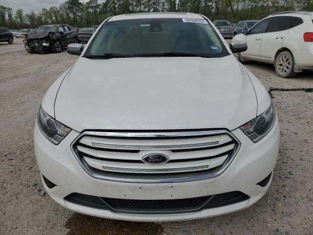 2019 Ford Taurus Limited