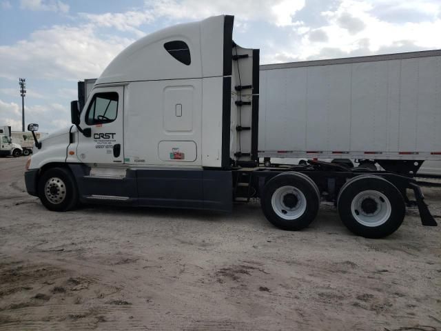 2017 Freightliner Cascadia 125