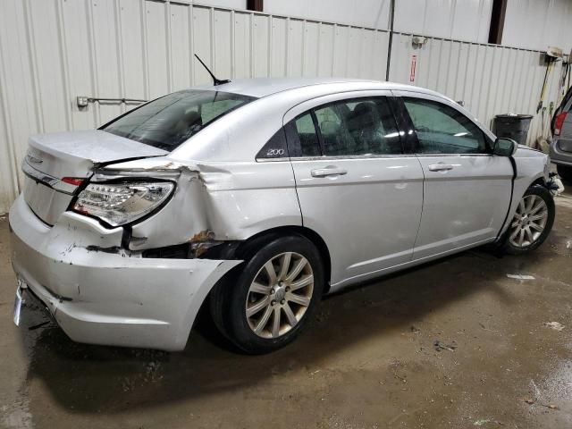 2012 Chrysler 200 Touring