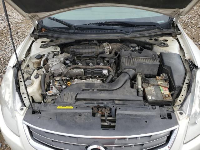 2010 Nissan Altima Base