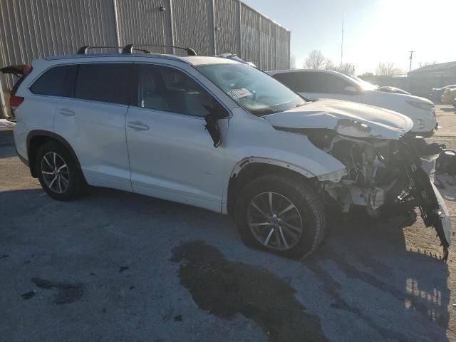 2018 Toyota Highlander SE