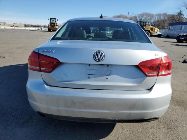 2014 Volkswagen Passat SE