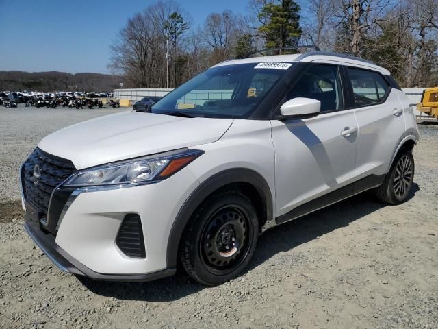 2022 Nissan Kicks SV