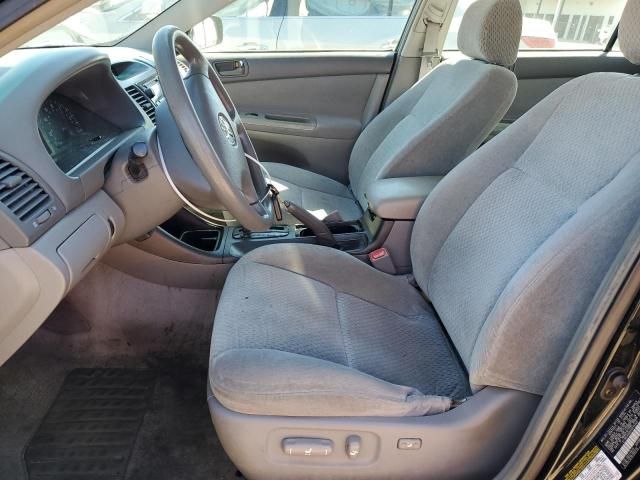 2004 Toyota Camry LE