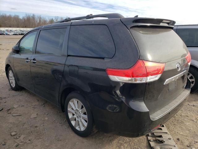 2012 Toyota Sienna XLE