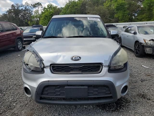 2013 KIA Soul +