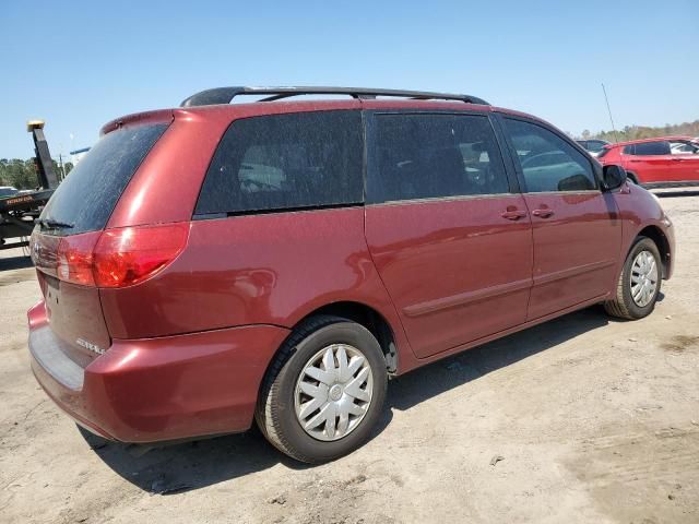 2010 Toyota Sienna CE