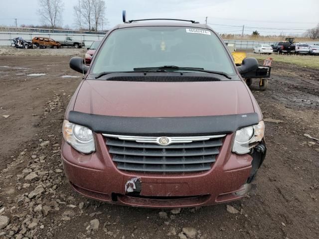 2007 Chrysler Town & Country Touring