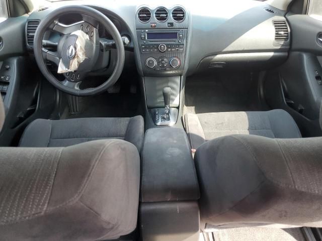 2010 Nissan Altima Base