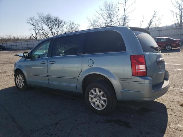 2009 Chrysler Town & Country LX