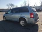 2009 Chrysler Town & Country LX