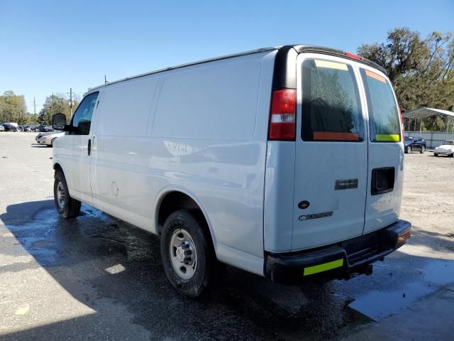 2017 Chevrolet Express G2500