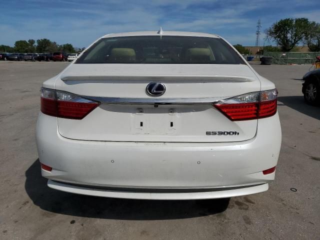 2015 Lexus ES 300H