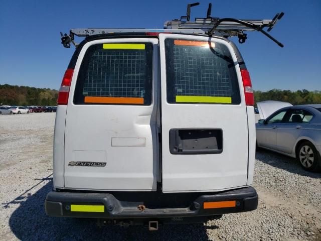 2019 Chevrolet Express G2500