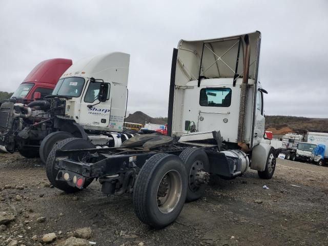 2018 Kenworth Construction T680