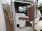 2011 Kenworth Construction T800