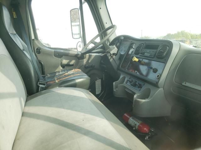 2003 Freightliner M2 106 Medium Duty