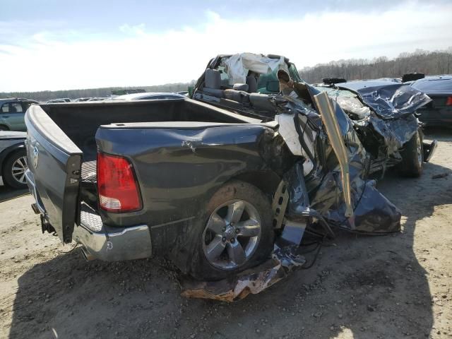 2015 Dodge RAM 1500 SLT