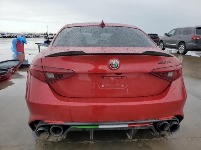 2019 Alfa Romeo Giulia Quadrifoglio