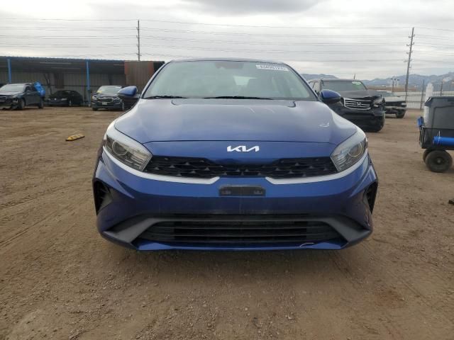 2023 KIA Forte LX