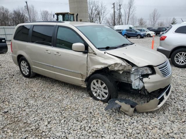 2014 Chrysler Town & Country Touring