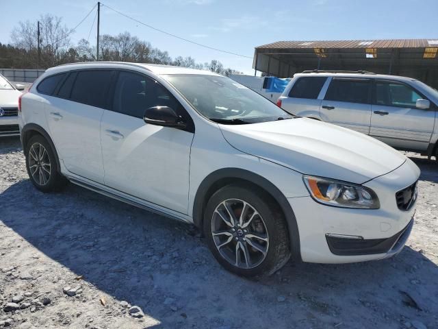 2016 Volvo V60 Cross Country Premier