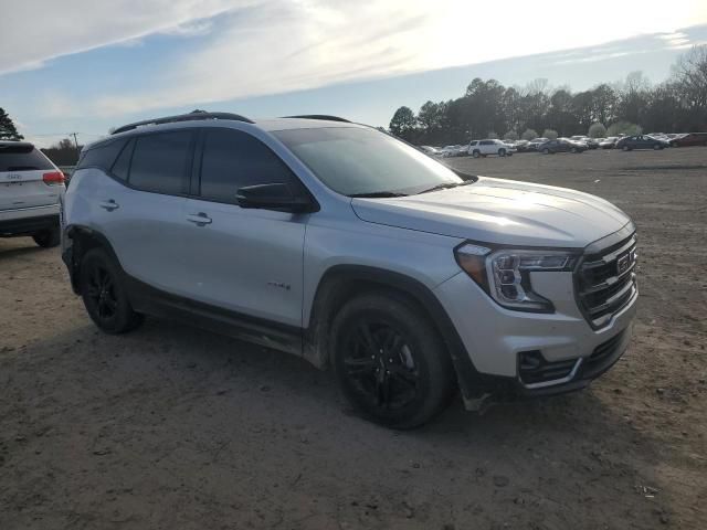 2022 GMC Terrain AT4