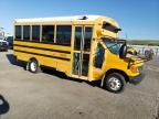 2007 Ford Econoline E450 Super Duty Cutaway Van