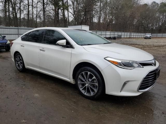 2018 Toyota Avalon XLE