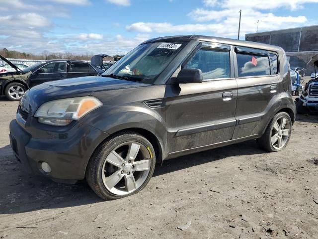 2010 KIA Soul +