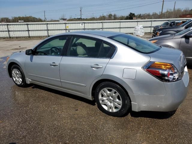 2010 Nissan Altima Base