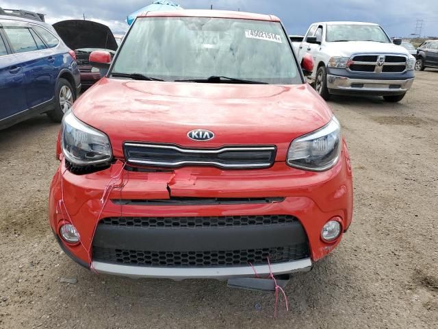 2025 KIA 2017 KIA Soul +