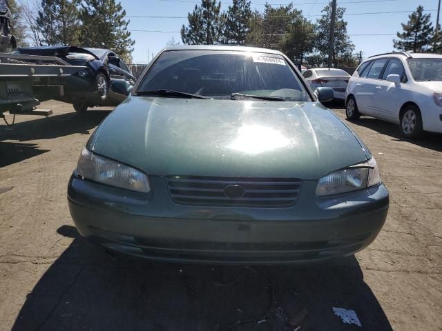 1999 Toyota Camry LE