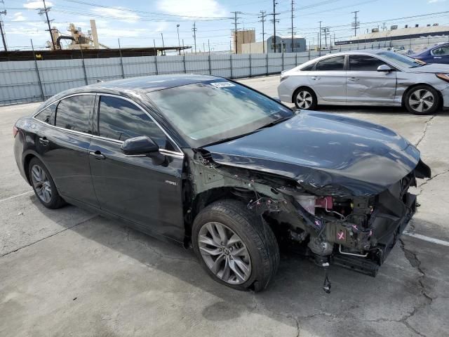 2020 Toyota Avalon XLE