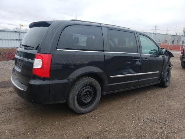 2015 Chrysler Town & Country Touring