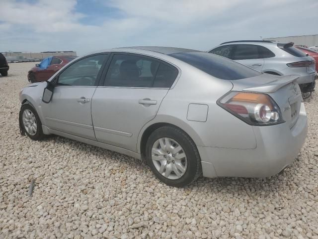 2010 Nissan Altima Base