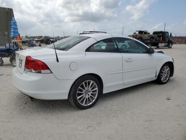 2010 Volvo C70 T5