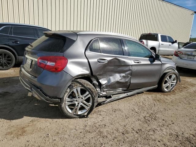 2015 Mercedes-Benz GLA 250