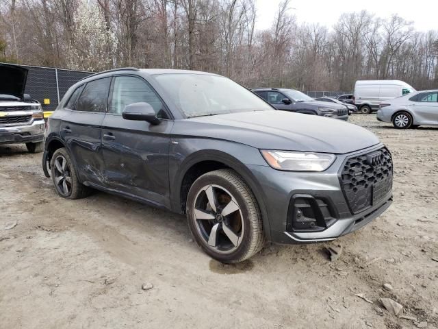 2022 Audi Q5 Premium Plus 45