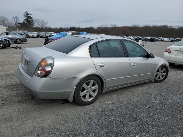 2002 Nissan Altima Base