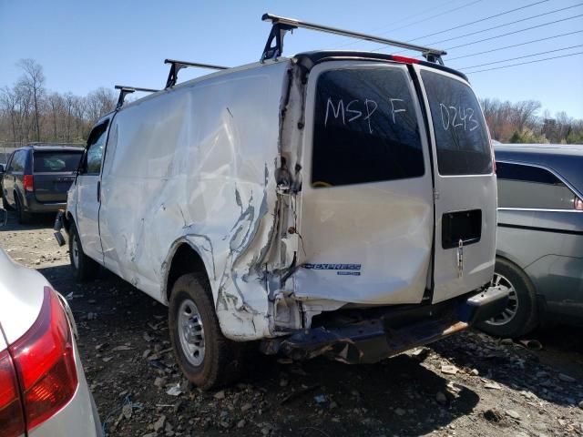 2015 Chevrolet Express G2500