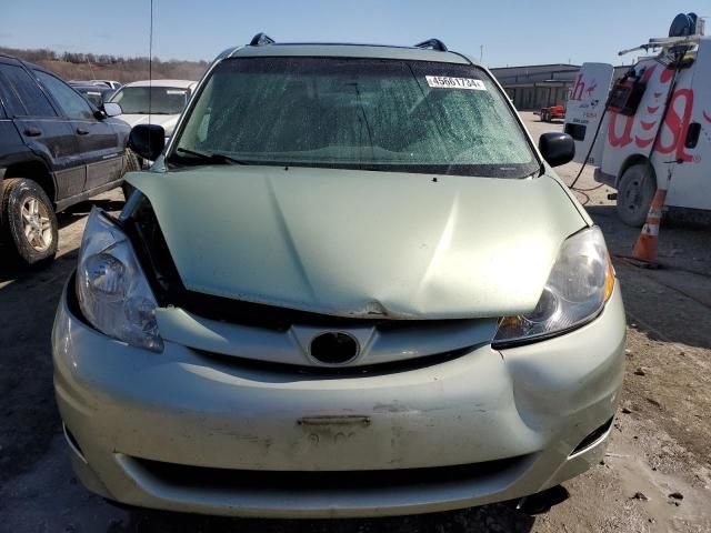 2008 Toyota Sienna CE