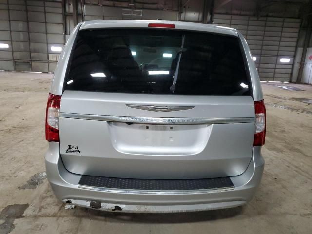 2011 Chrysler Town & Country Touring