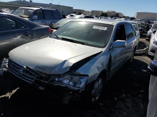 2004 Toyota Avalon XL