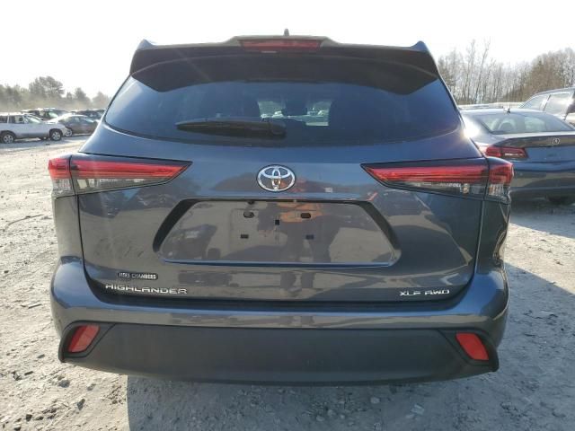 2022 Toyota Highlander XLE