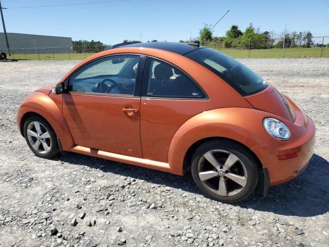 2010 Volkswagen New Beetle