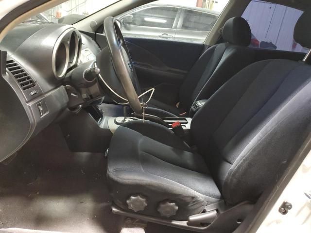 2004 Nissan Altima Base