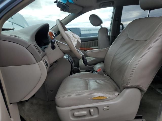 2007 Toyota Sienna XLE