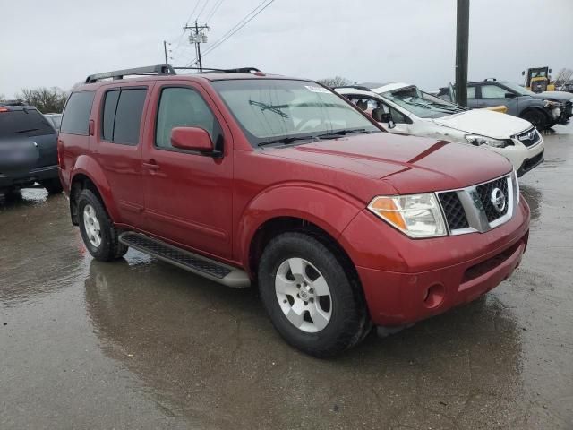 2007 Nissan Pathfinder LE