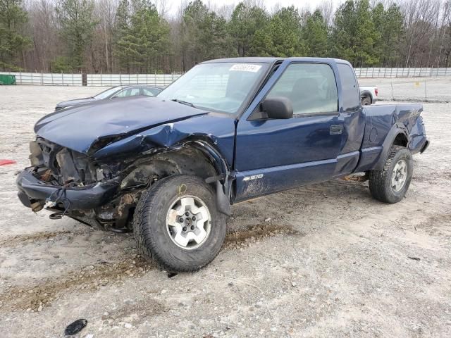 2003 Chevrolet S Truck S10